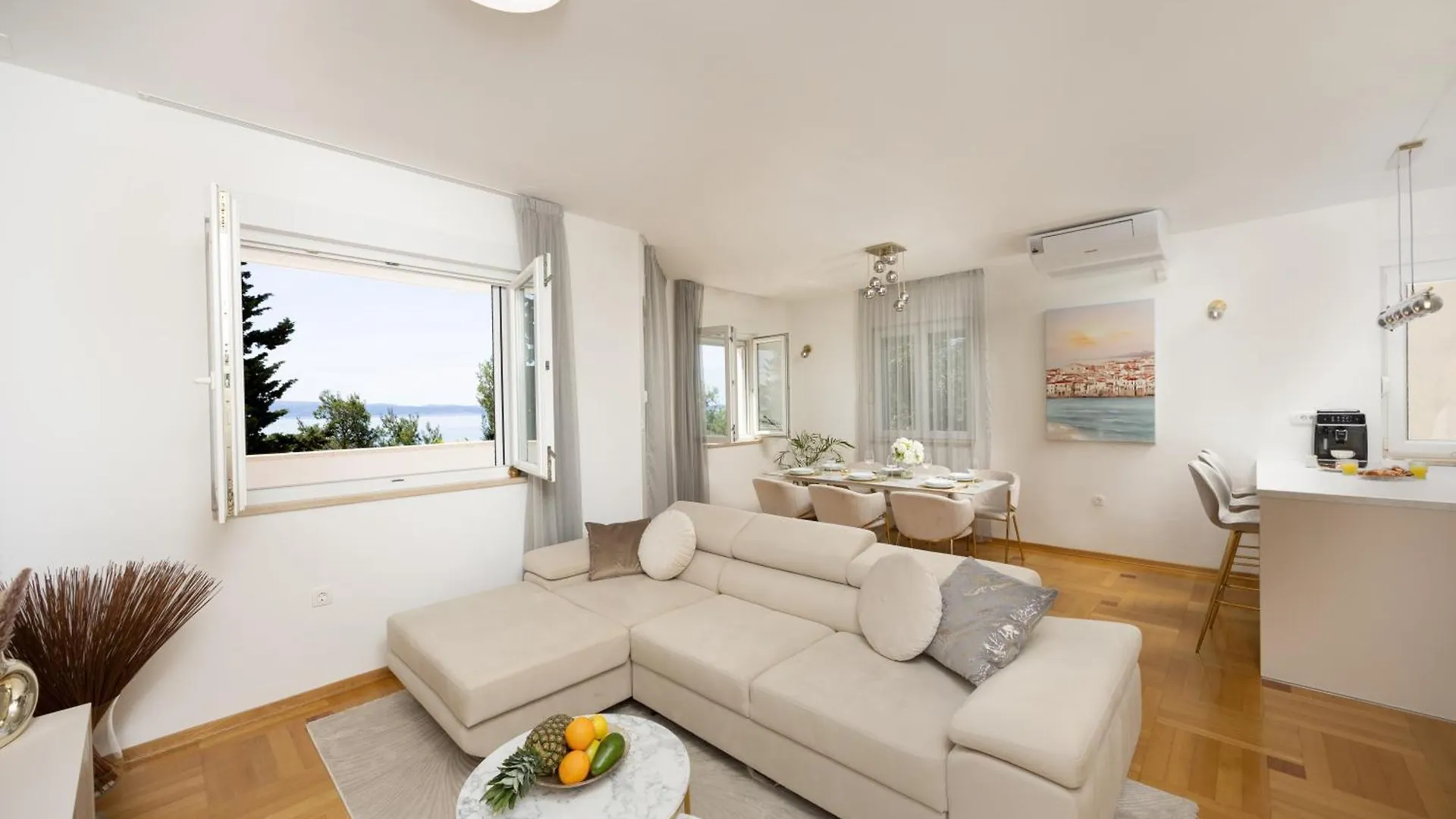 Marivi - Luxury Apartment Above The Beach Znjan スプリト クロアチア